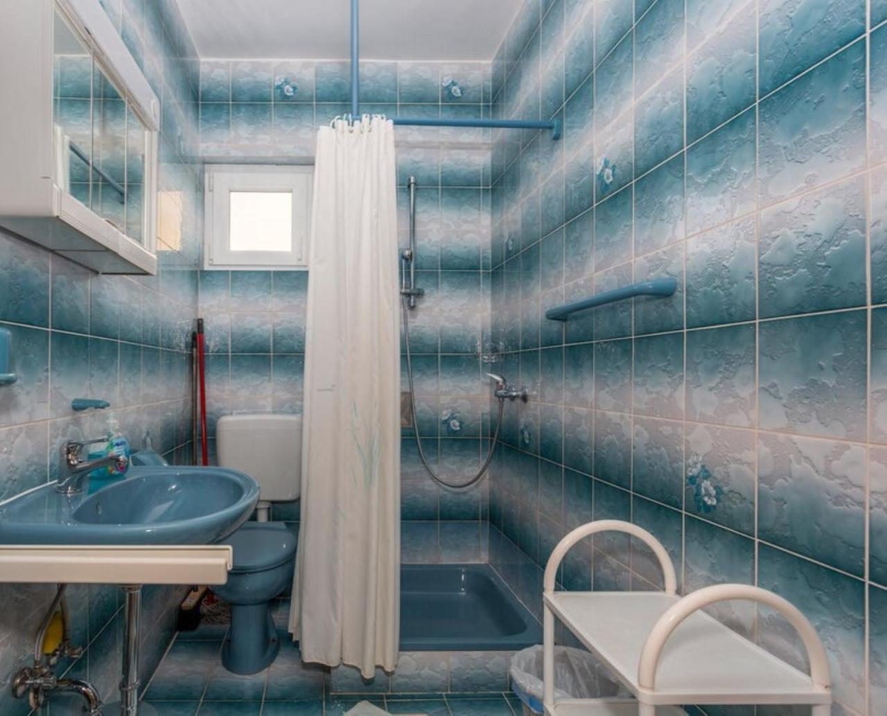 Guest House Lucija Banjol Pokoj fotografie